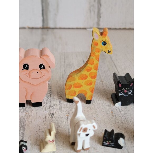 Vintage mini wooden animals giraffe skunk pig dog cat bunny set decor unique - Picture 3 of 7